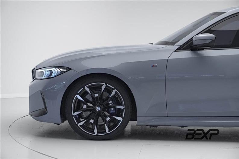 BMW-320I-2.0 16V Turbo M Sport