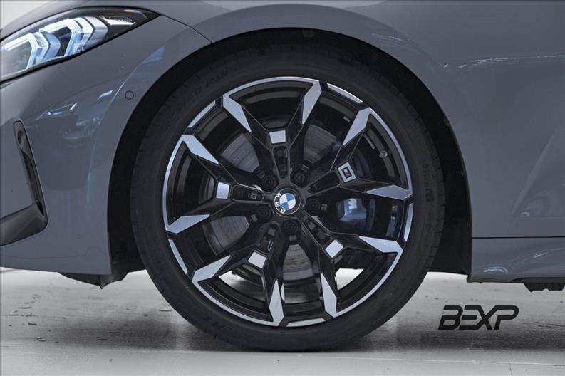 BMW-320I-2.0 16V Turbo M Sport