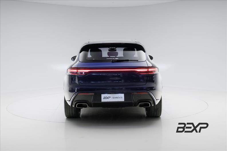 Porsche-MACAN-2.0 Turbo