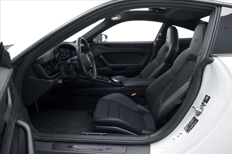 Porsche-911-3.0 24V H6 Carrera T