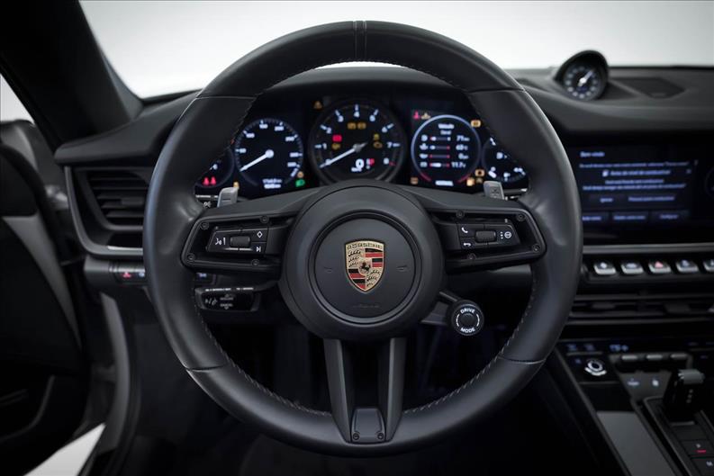 Porsche-911-3.0 24V H6 Carrera T