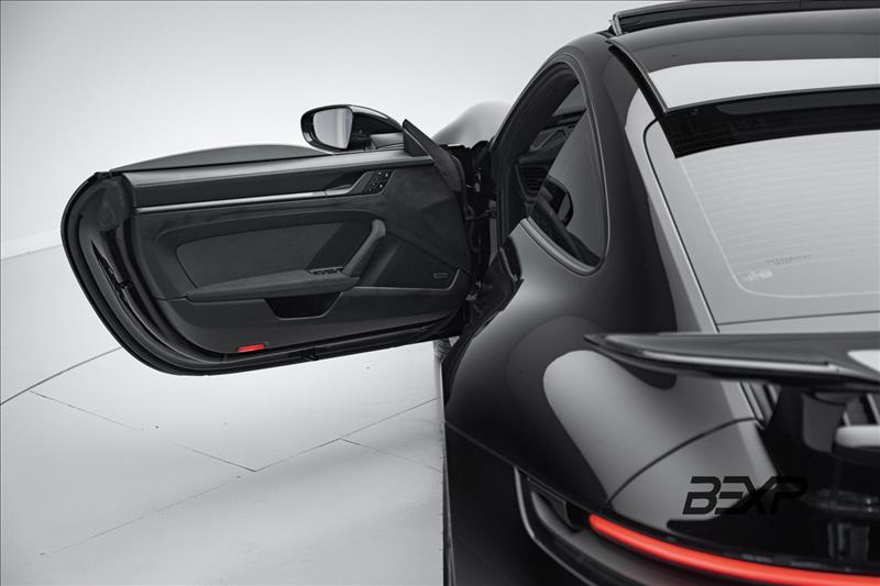 Porsche-911-3.6 24V H6 T-hybrid Carrera GTS