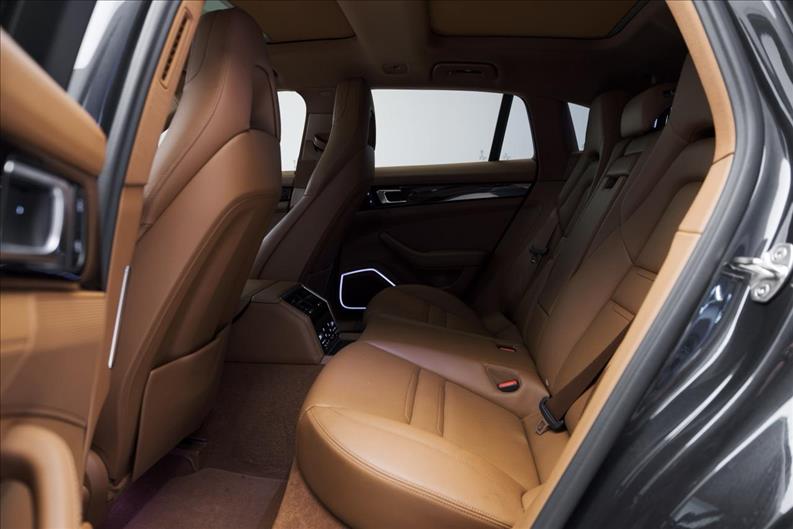 Porsche-PANAMERA-2.9 V6 E-hybrid 4 Sport Turismo