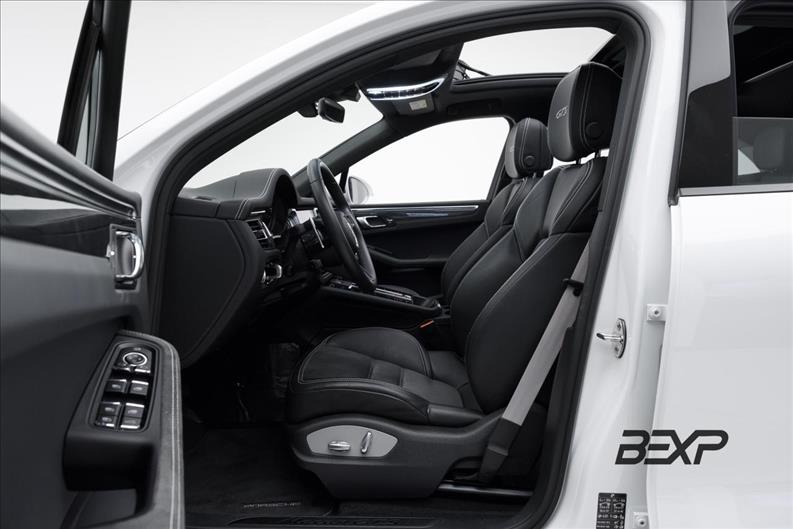 Porsche-MACAN-2.9 V6 Biturbo GTS