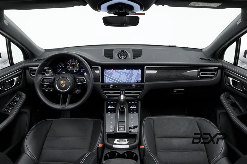 Porsche-MACAN-2.9 V6 Biturbo GTS