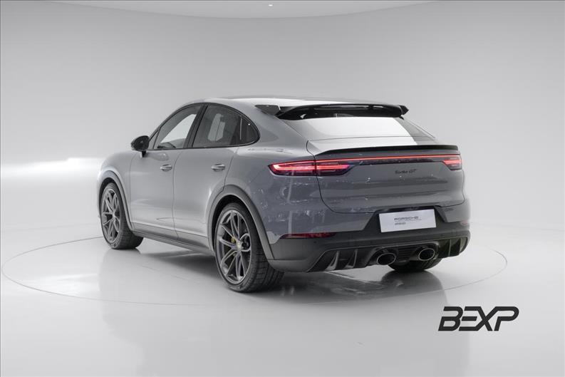 Porsche-CAYENNE-4.0 V8 Turbo GT Coupé AWD S