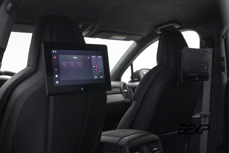 Porsche-CAYENNE-4.0 V8 Turbo GT Coupé AWD S