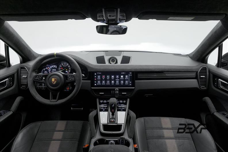 Porsche-CAYENNE-4.0 V8 Turbo GT Coupé AWD S