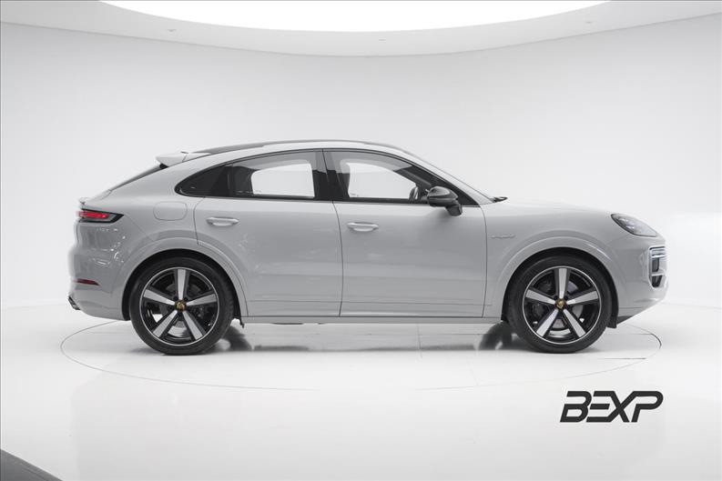 Porsche-CAYENNE-3.0 V6 E-hybrid Coupé AWD S
