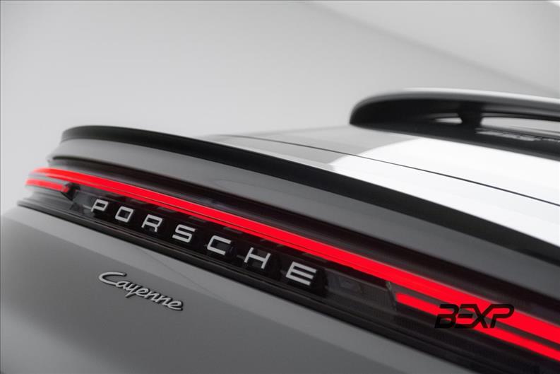 Porsche-CAYENNE-3.0 V6 E-hybrid Coupé AWD S