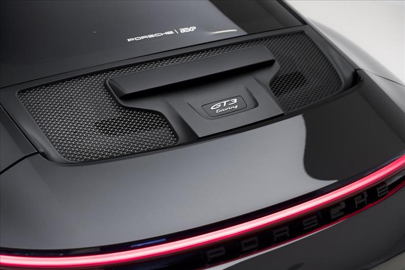 Porsche-911-4.0 24V H6 GT3 Touring