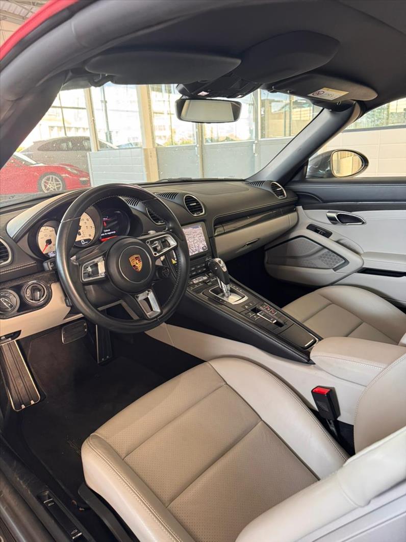 Porsche-718-2.5 16V H4 Boxster GTS PDK