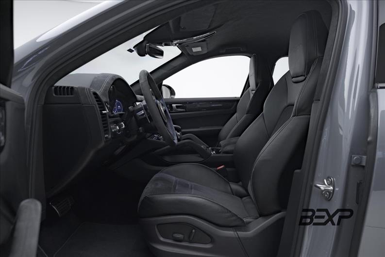 Porsche-CAYENNE-4.0 V8 Turbo GT Coupé AWD S