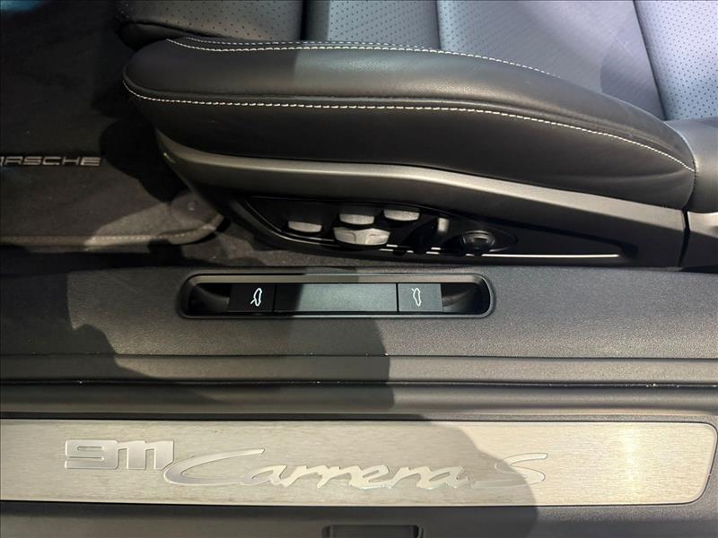 Porsche-911-3.0 24V H6 Carrera S