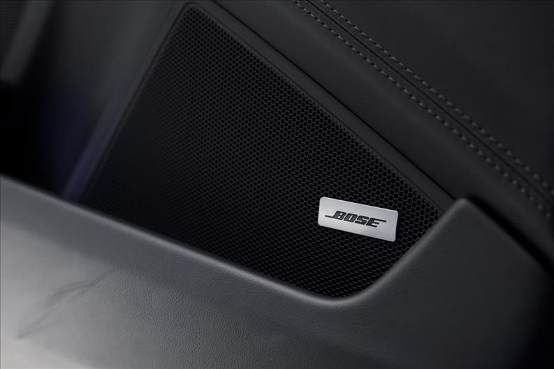 Porsche-911-3.0 24V H6 Carrera S