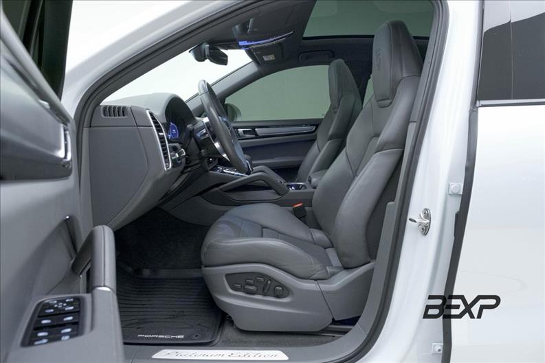 Porsche-CAYENNE-3.0 V6 E-hybrid Coupé Platinum Edition AWD S