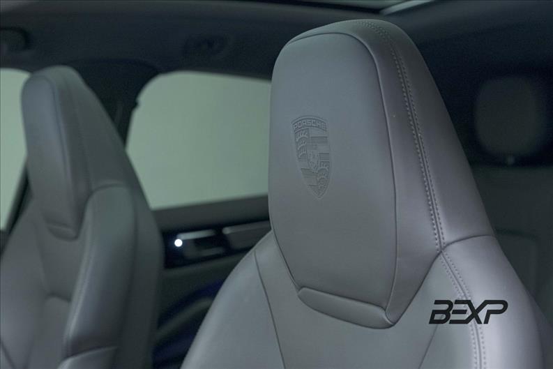 Porsche-CAYENNE-3.0 V6 E-hybrid Coupé Platinum Edition AWD S