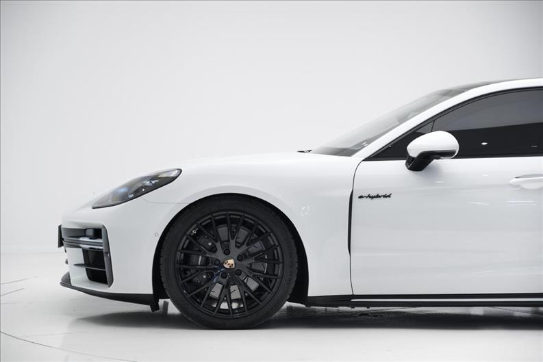 Porsche-PANAMERA-2.9 V6 E-hybrid 4