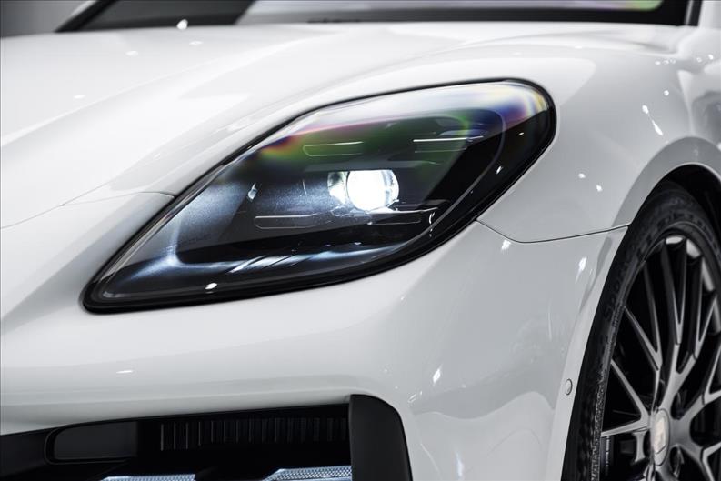 Porsche-PANAMERA-2.9 V6 E-hybrid 4