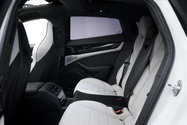 Porsche-PANAMERA-2.9 V6 E-hybrid 4