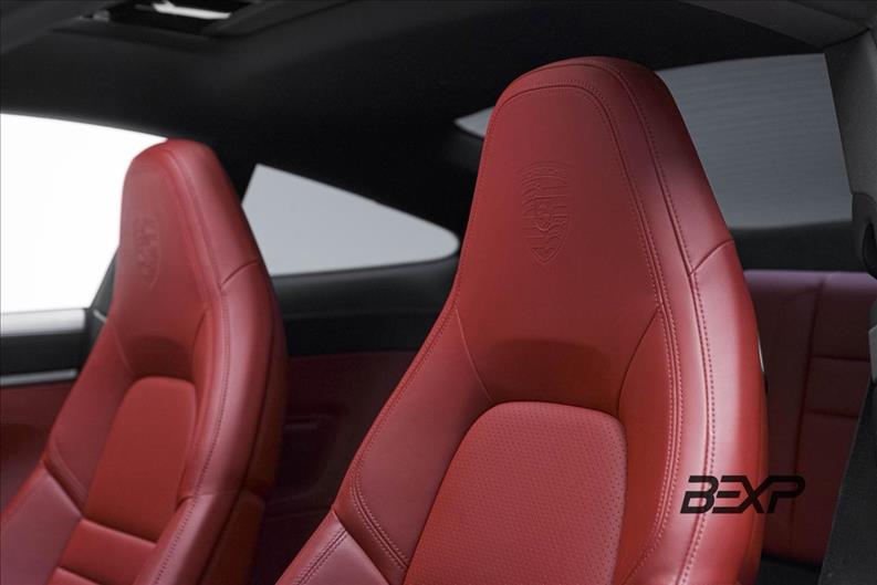 Porsche-911-3.0 24V H6 Carrera