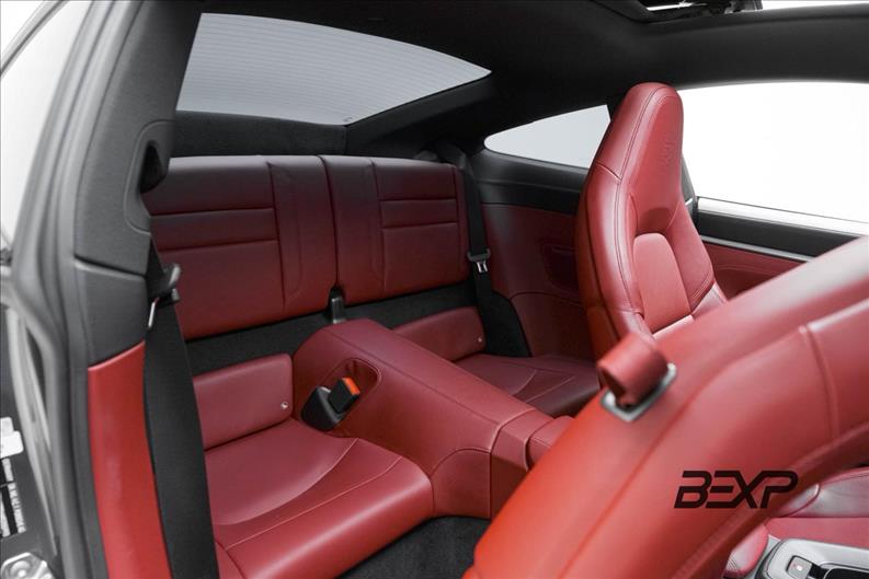 Porsche-911-3.0 24V H6 Carrera