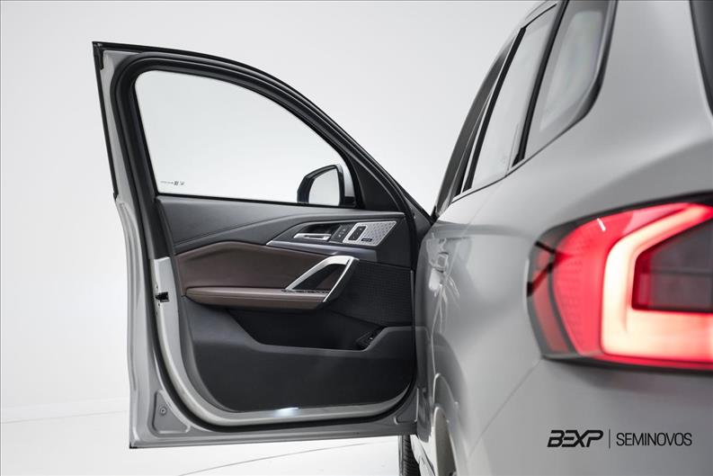 BMW-X1-2.0 16V Turbo Sdrive20i M Sport