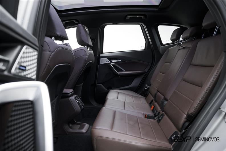 BMW-X1-2.0 16V Turbo Sdrive20i M Sport