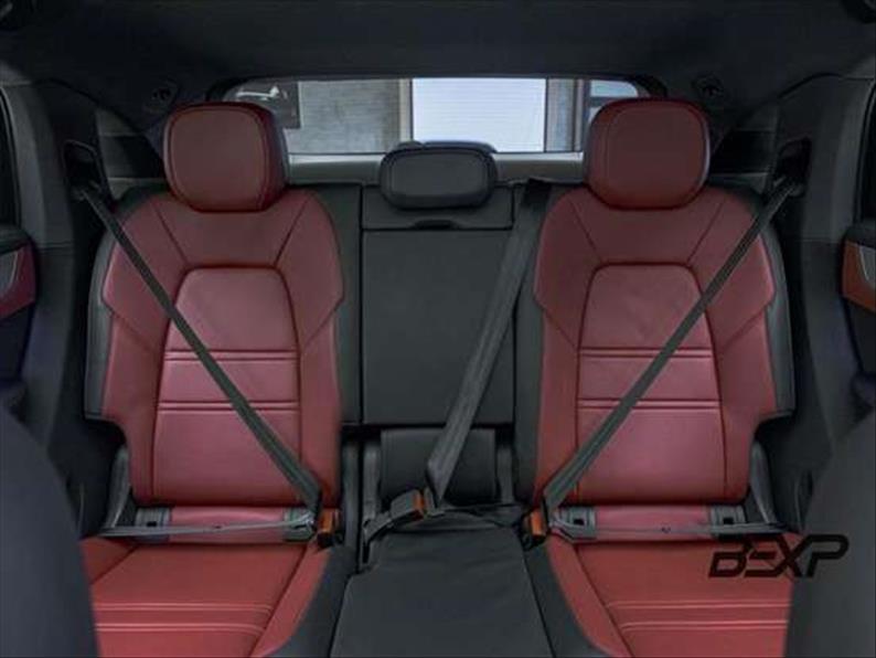 Porsche-CAYENNE-3.0 V6 E-hybrid Coupé AWD S