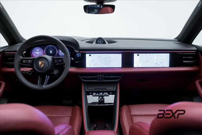 Porsche-MACAN-4