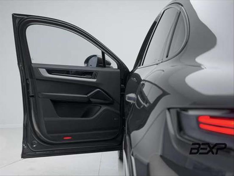 Porsche-CAYENNE-3.0 V6 S E-hybrid Coupé AWD S