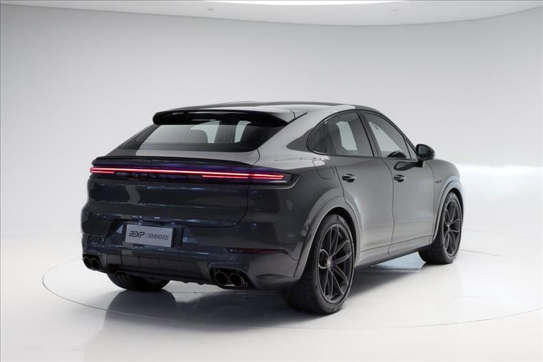 Porsche-CAYENNE-3.0 V6 E-hybrid Coupé AWD S