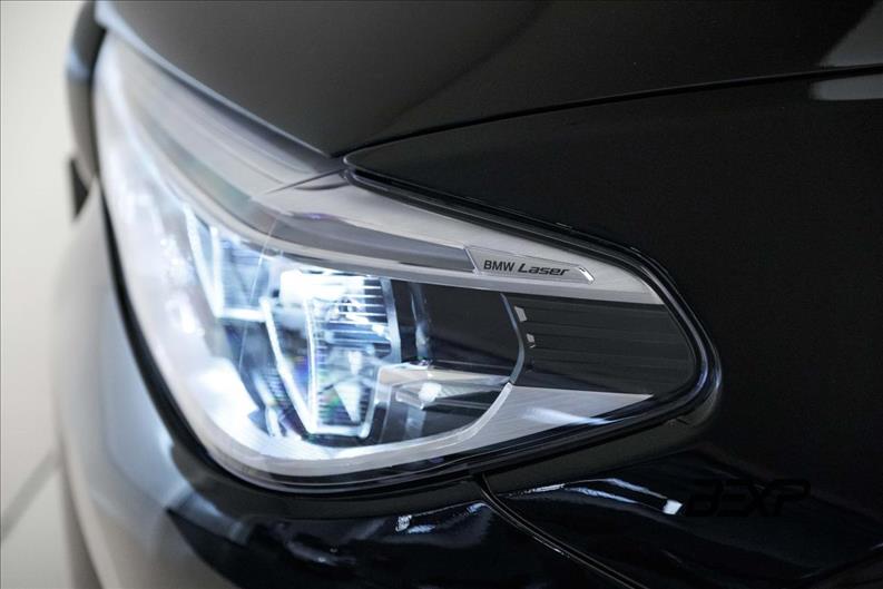 BMW-M5-4.4 V8 Twin Power M