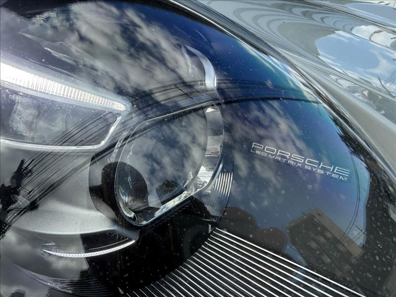 Porsche-911-3.8 24V H6 Turbo