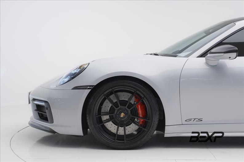 Porsche-911-3.0 24V H6 Carrera 4 GTS