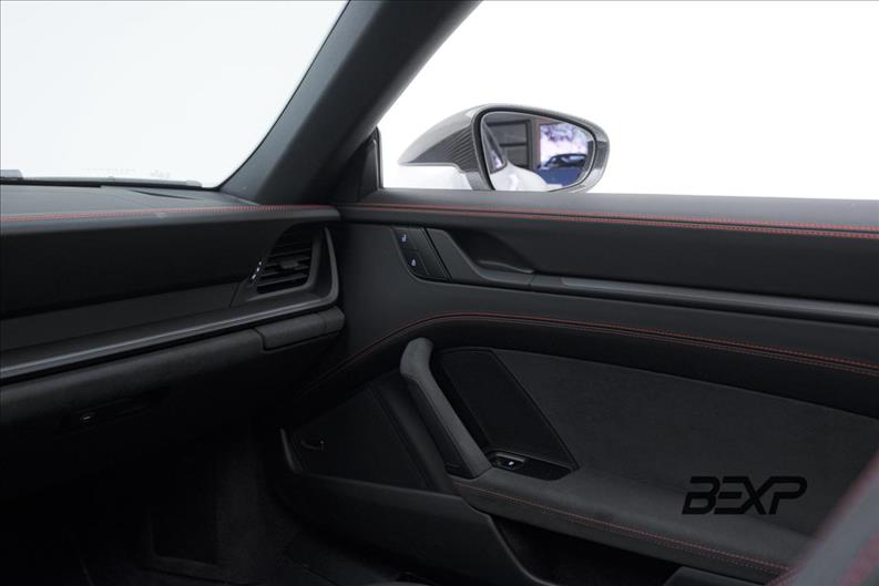 Porsche-911-3.0 24V H6 Carrera 4 GTS