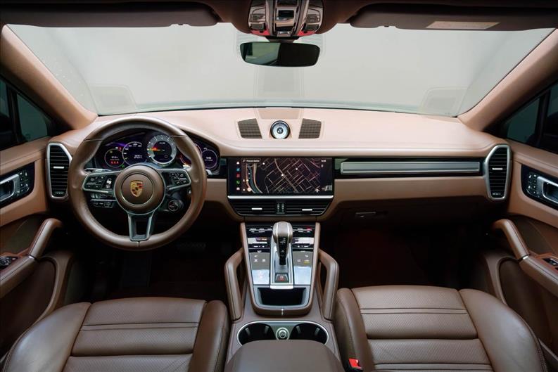 Porsche-CAYENNE-3.0 V6 E-hybrid Coupé Platinum Edition AWD S