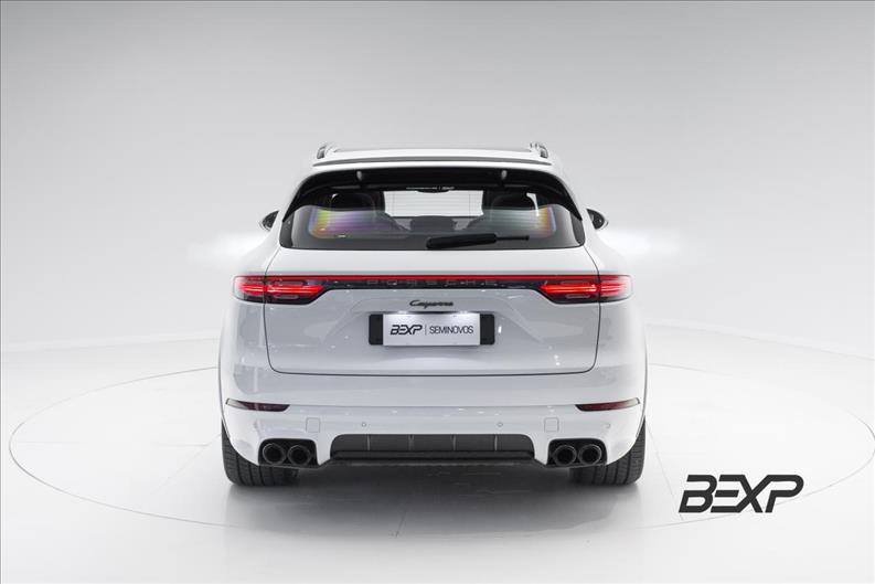 Porsche-CAYENNE-3.0 V6 E-hybrid Platinum Edition AWD S