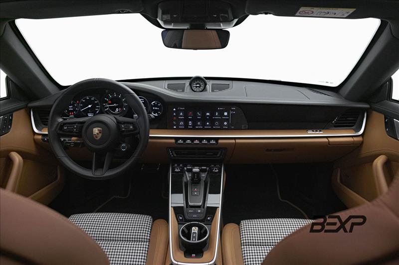 Porsche-911-3.0 24V H6 Carrera S