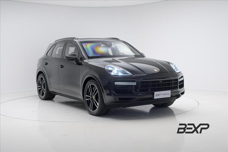 Porsche-CAYENNE-4.0 V8 Turbo AWD S
