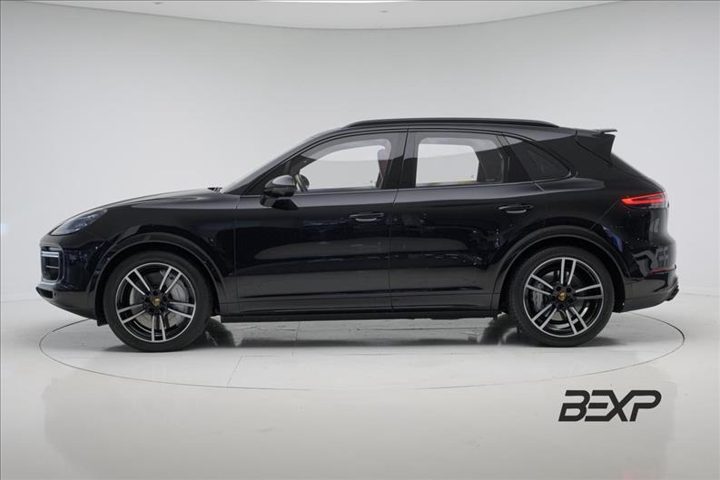 Porsche-CAYENNE-4.0 V8 Turbo AWD S