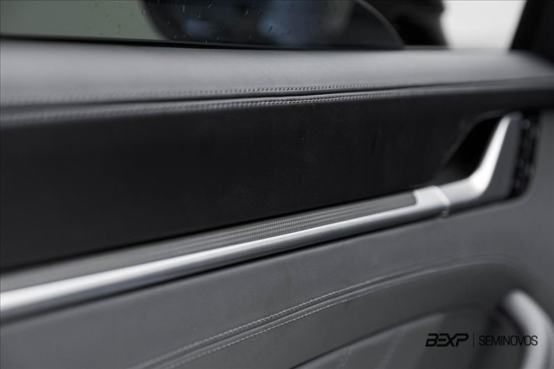 Porsche-911-3.8 24V H6 Turbo S Cabriolet