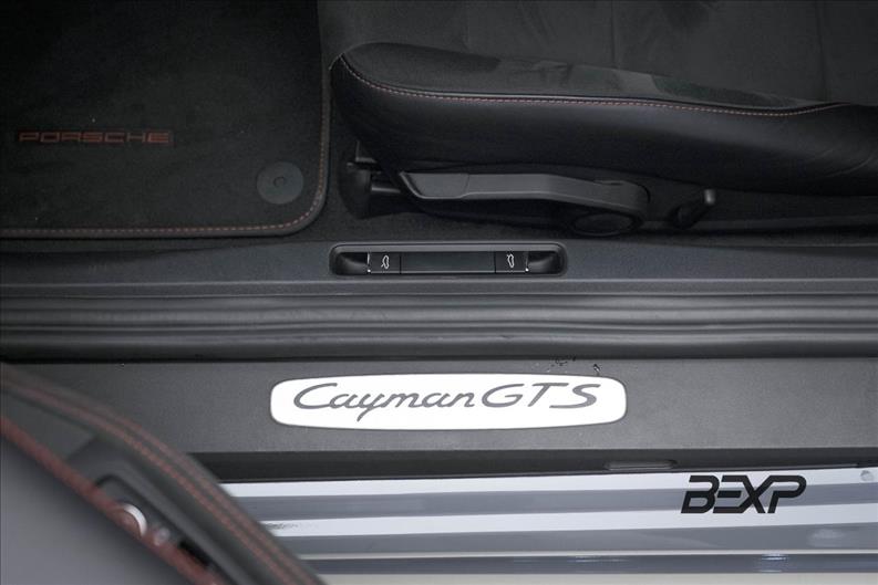 Porsche-718-4.0 H6 Cayman GTS