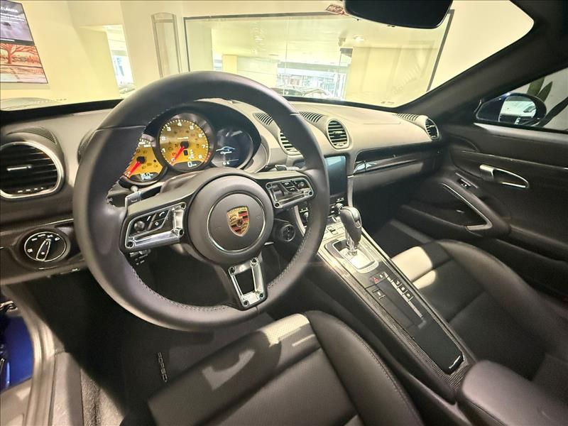 Porsche-718-2.0 16V H4 Cayman