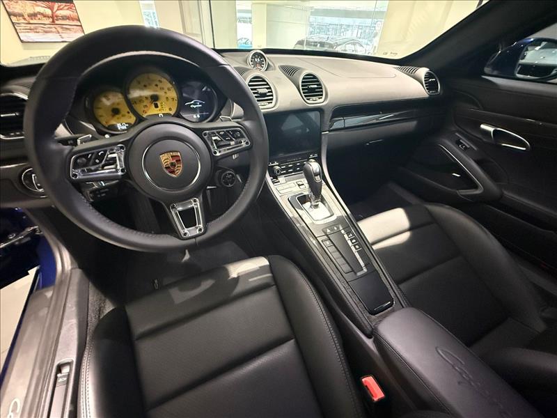 Porsche-718-2.0 16V H4 Cayman