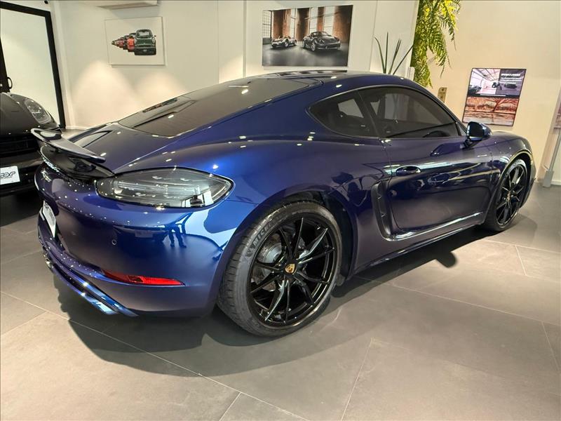 Porsche-718-2.0 16V H4 Cayman