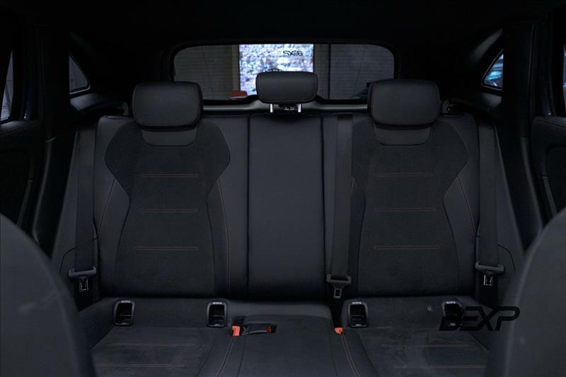 MERCEDES BENZ-GLA 200-1.3 GCI AMG Line 7g-dct