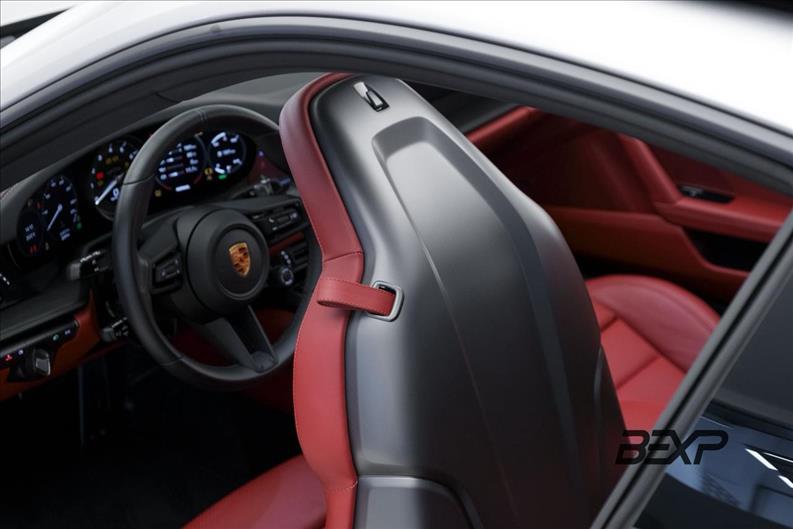 Porsche-911-3.0 24V H6 Carrera GTS