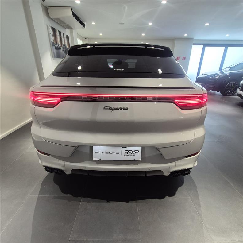 Porsche-CAYENNE-3.0 V6 E-hybrid Coupé Platinum Edition AWD S