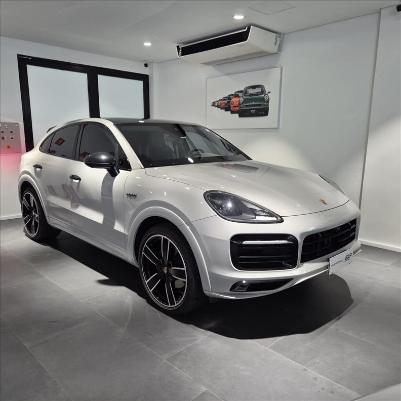 Porsche-CAYENNE-3.0 V6 E-hybrid Coupé Platinum Edition AWD S